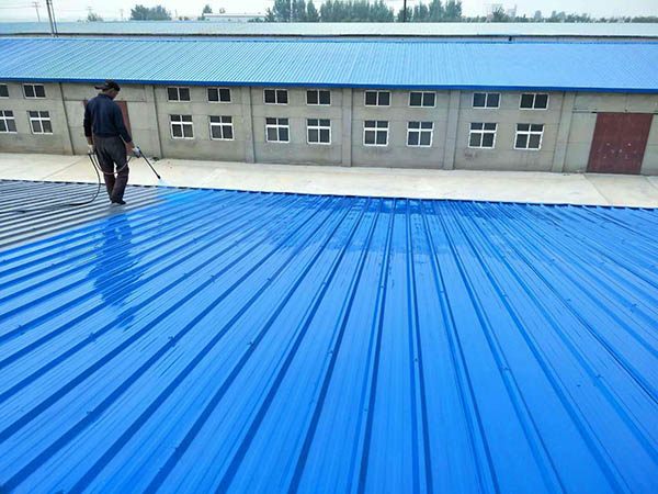 新平 彩钢瓦喷漆翻新工业厂房、仓库
